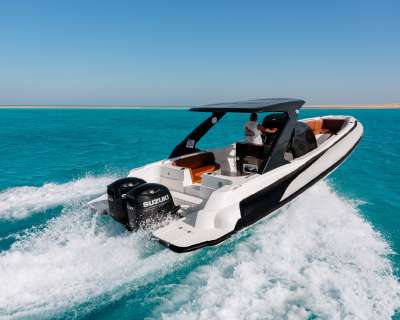 Hula Hula Premium – Privatni Gliser i Ručak na Ostrvu